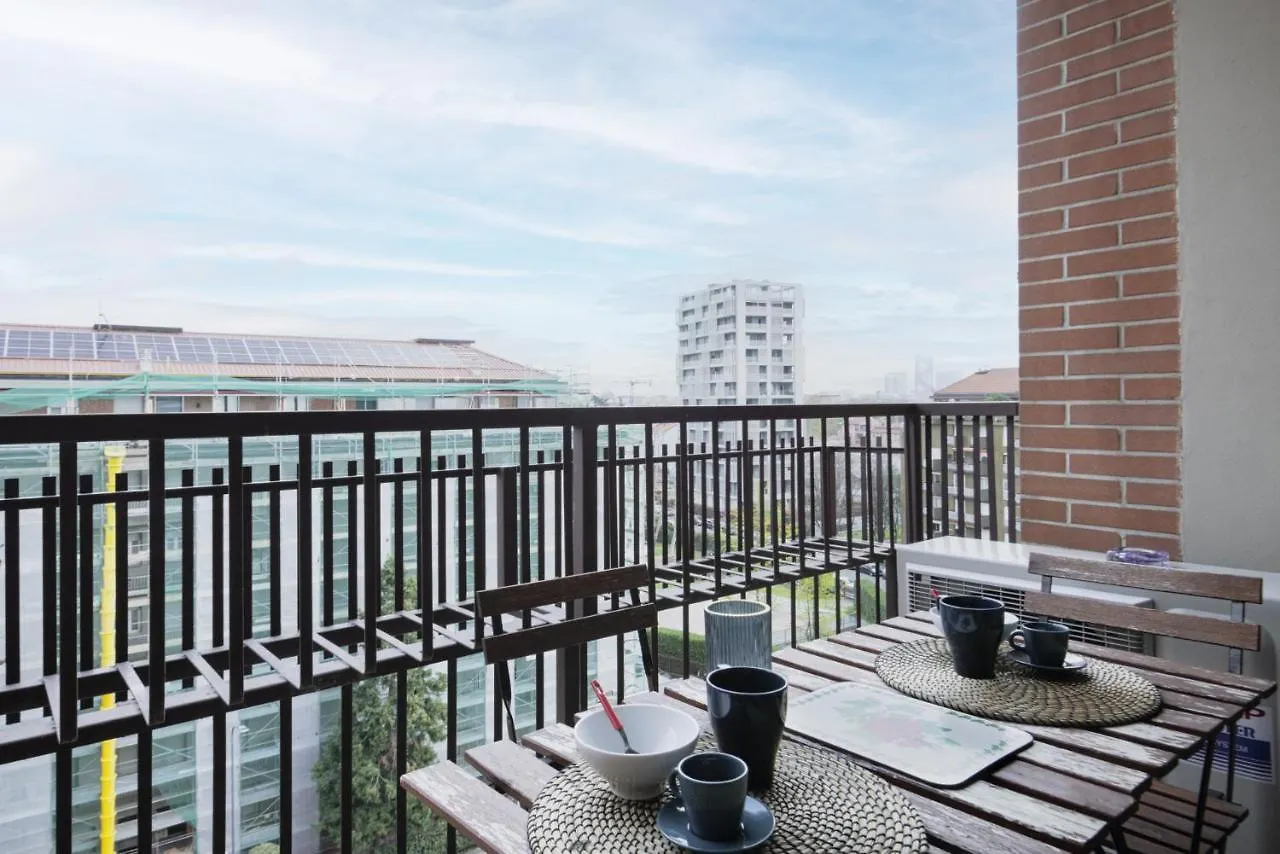 Apartment Ferienwohnung Easylife - Accogliente Dimora Con Balcone Mailand